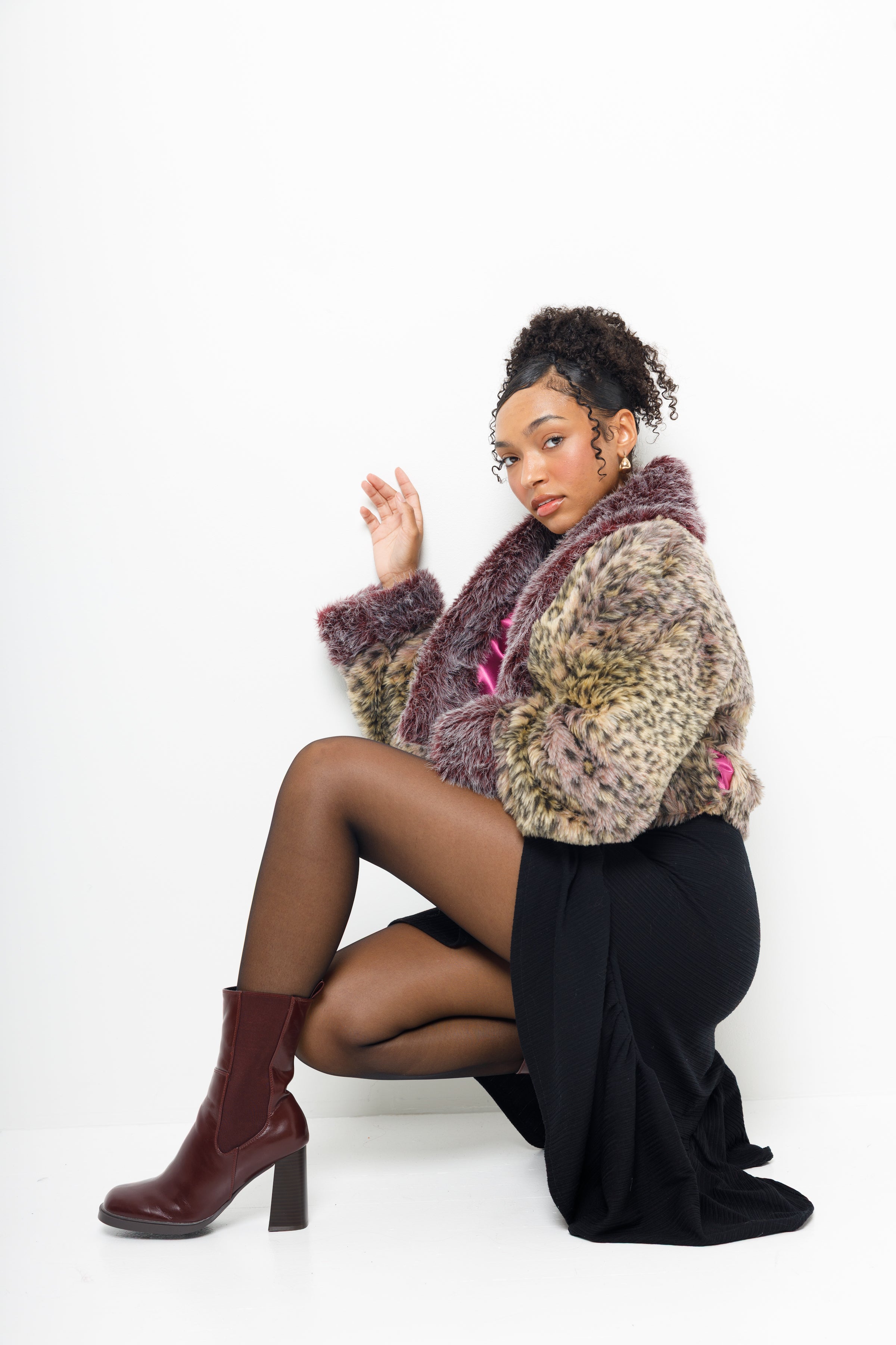 “Shawnee” cropped faux fur jacket