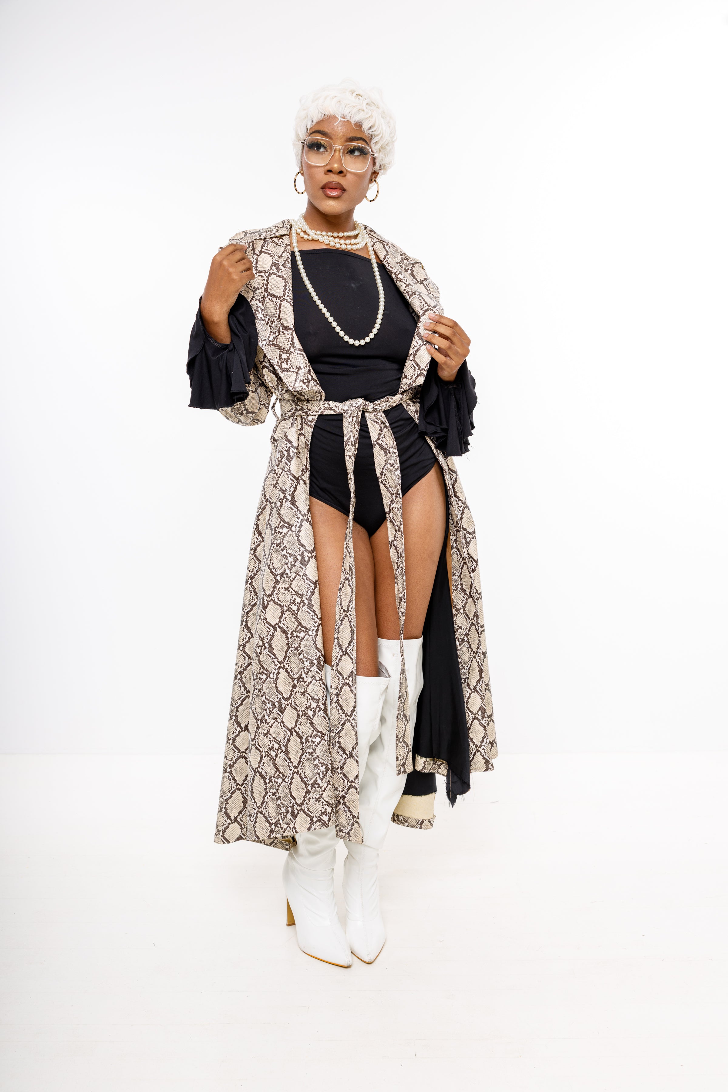 “Anea“ reptile print vixen coat”