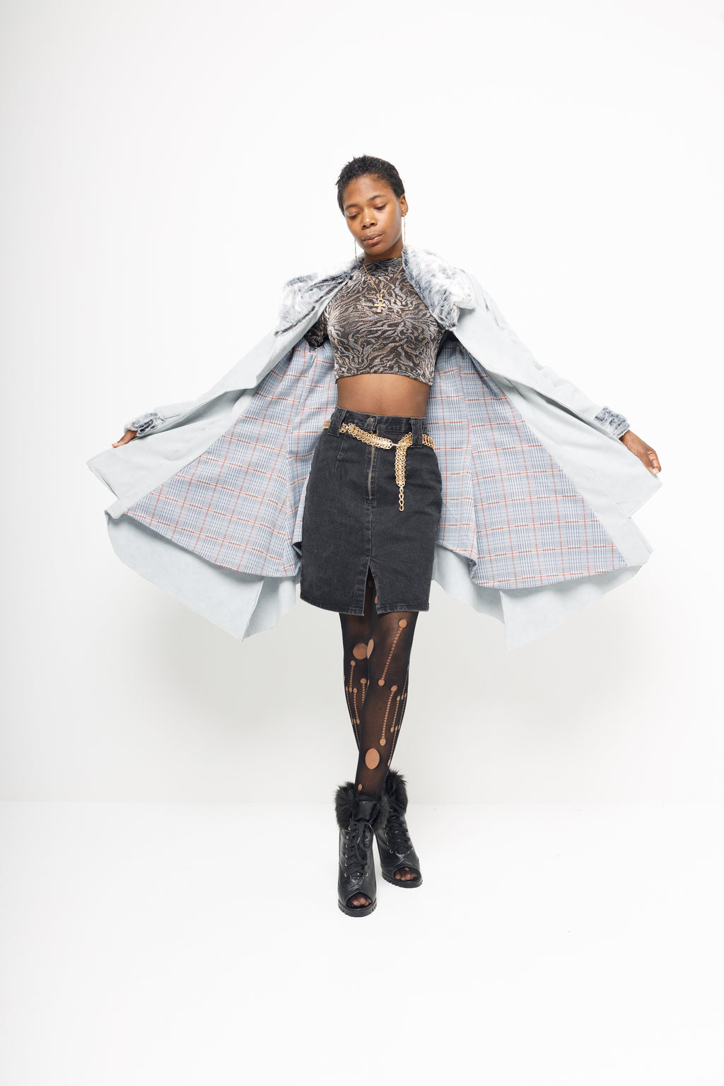 “Esse” fringe trench coat