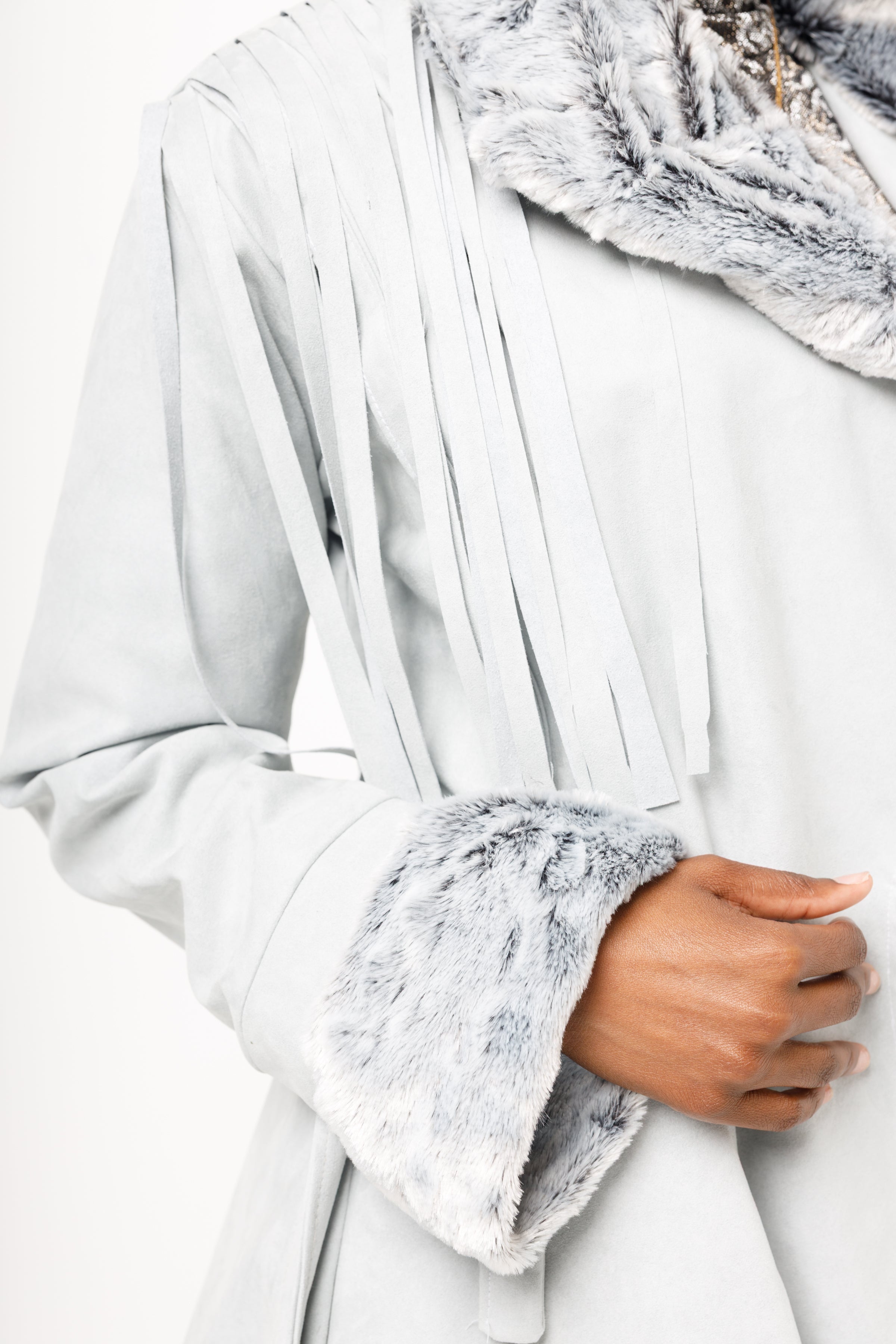 “Esse” fringe trench coat