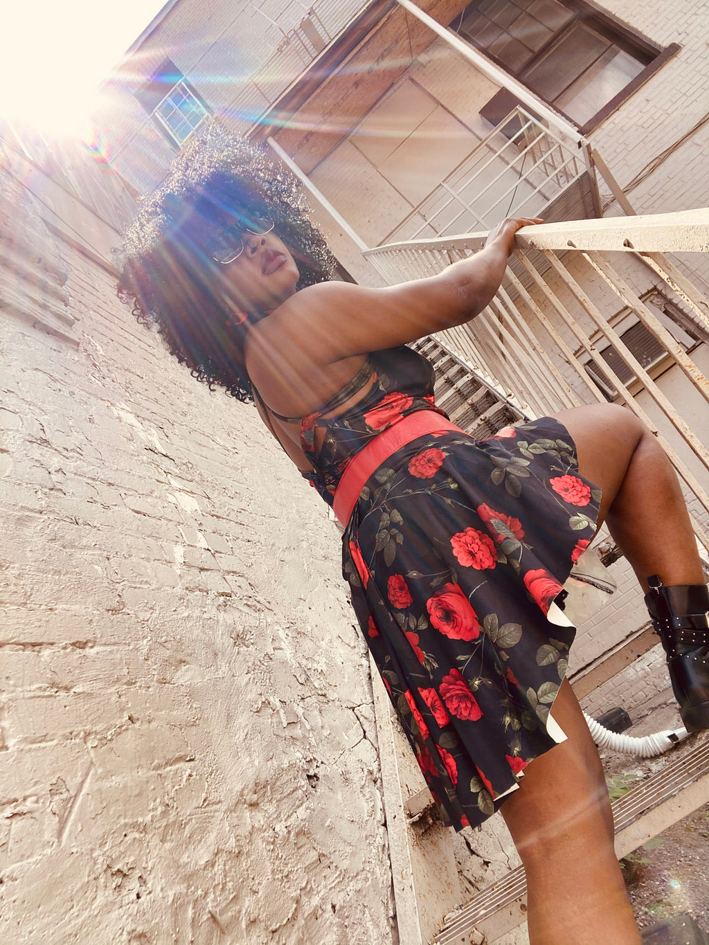 “True desire” Red and black rose print dress