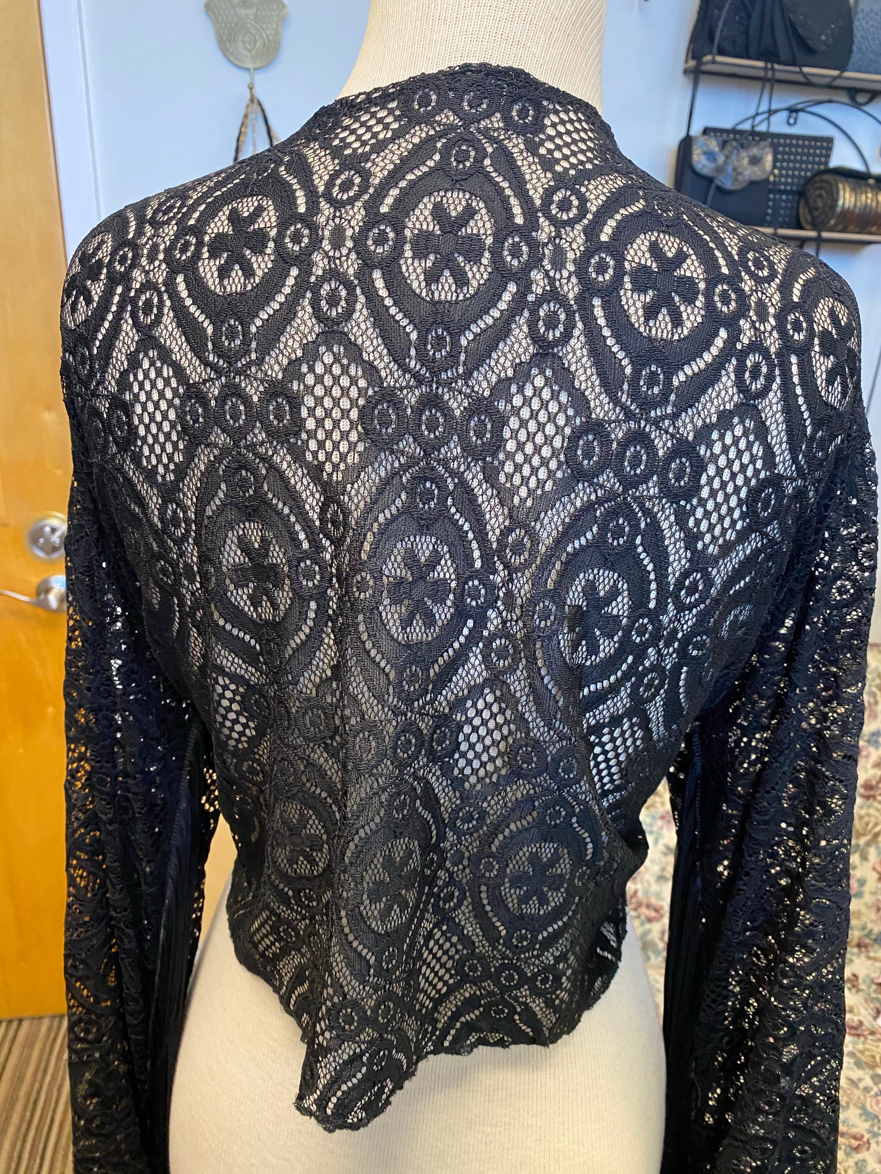 “Dancing Queen Sarah ” fringe lace blouse